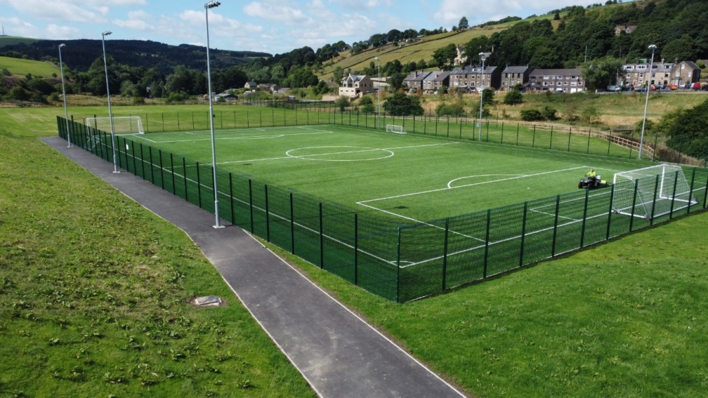 saddleworth school 6